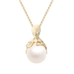 Gold Octopus Pendant With 10Mm White Freshwater Pearl & Diamonds