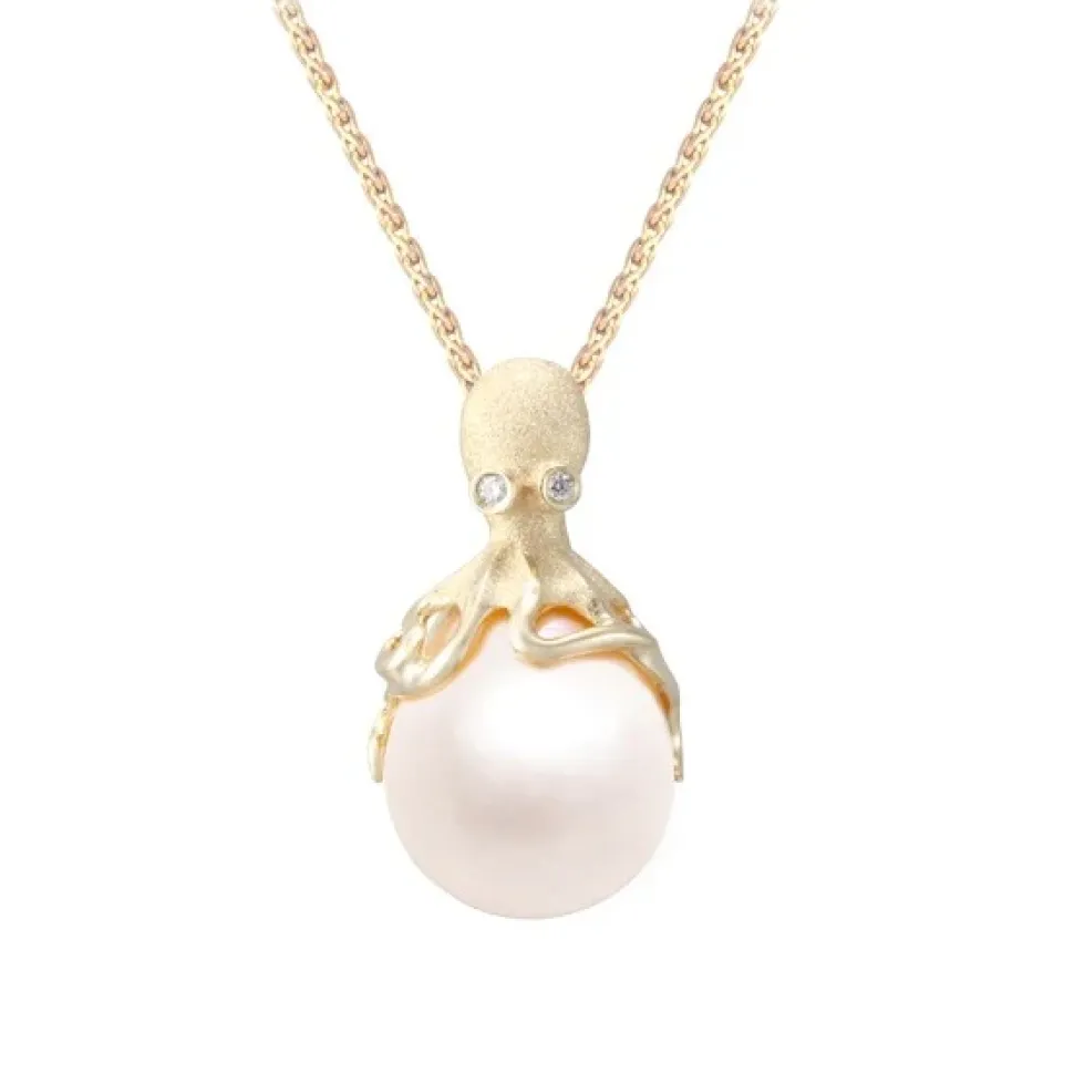 Gold Octopus Pendant With 10Mm White Freshwater Pearl & Diamonds